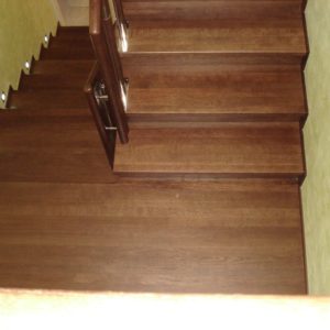 56_деревянная лестница в дом_9